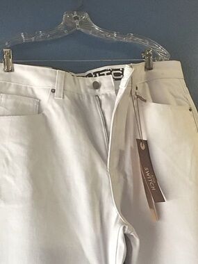 Men’s Straight Jeans in White